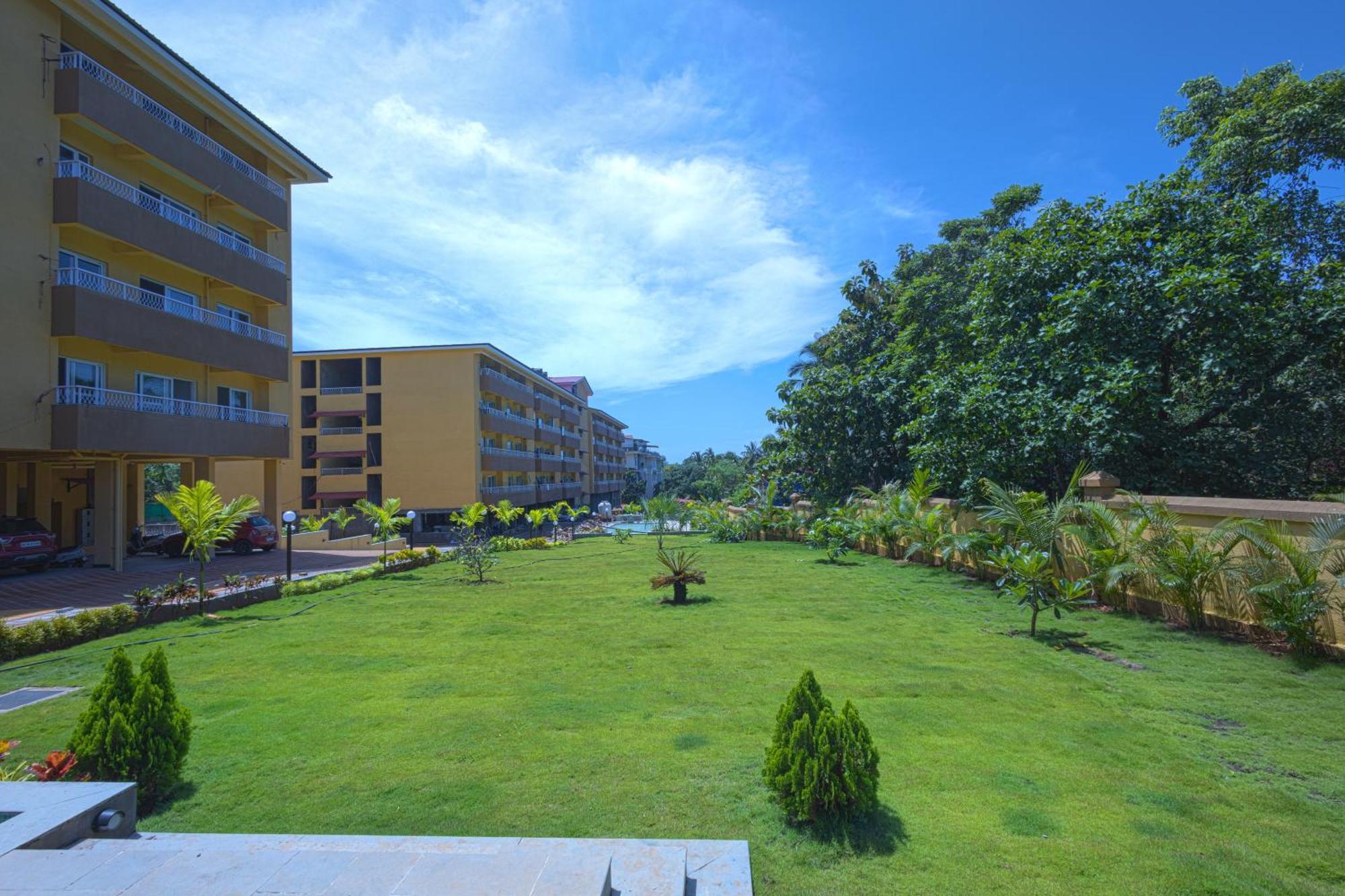 Alaya Stays 1 Bhk With Balcony & Pool - Veera Marina Candolim Exterior foto