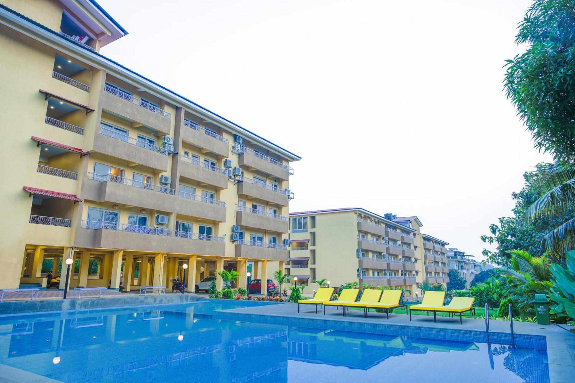 Alaya Stays 1 Bhk With Balcony & Pool - Veera Marina Candolim Exterior foto