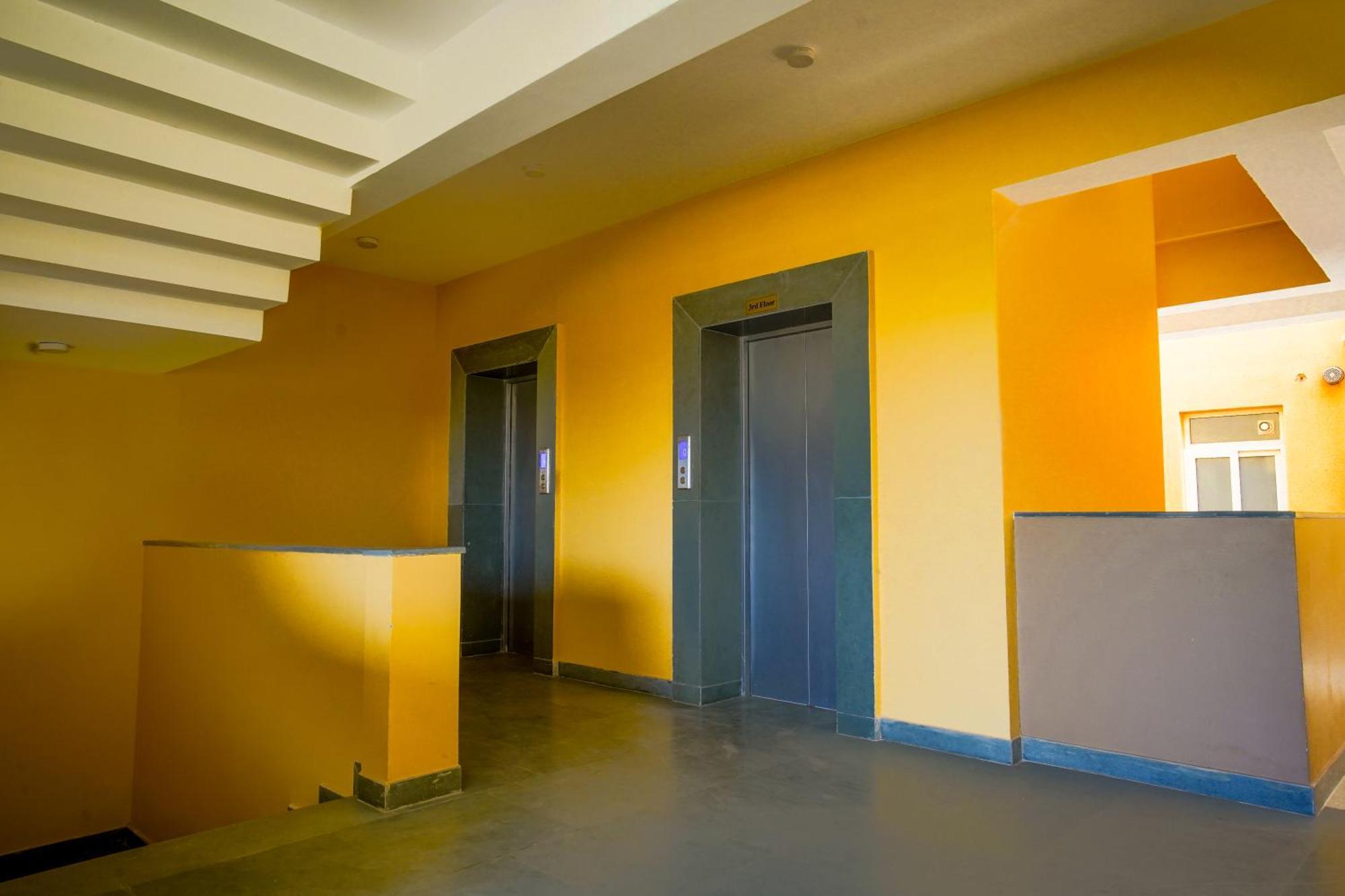 Alaya Stays 1 Bhk With Balcony & Pool - Veera Marina Candolim Exterior foto