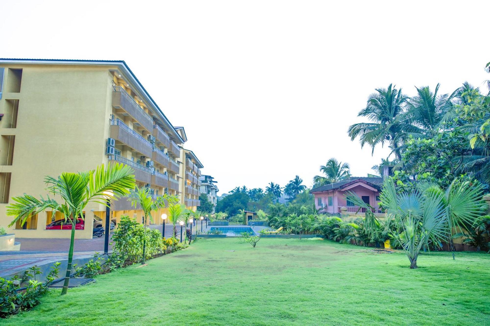 Alaya Stays 1 Bhk With Balcony & Pool - Veera Marina Candolim Exterior foto